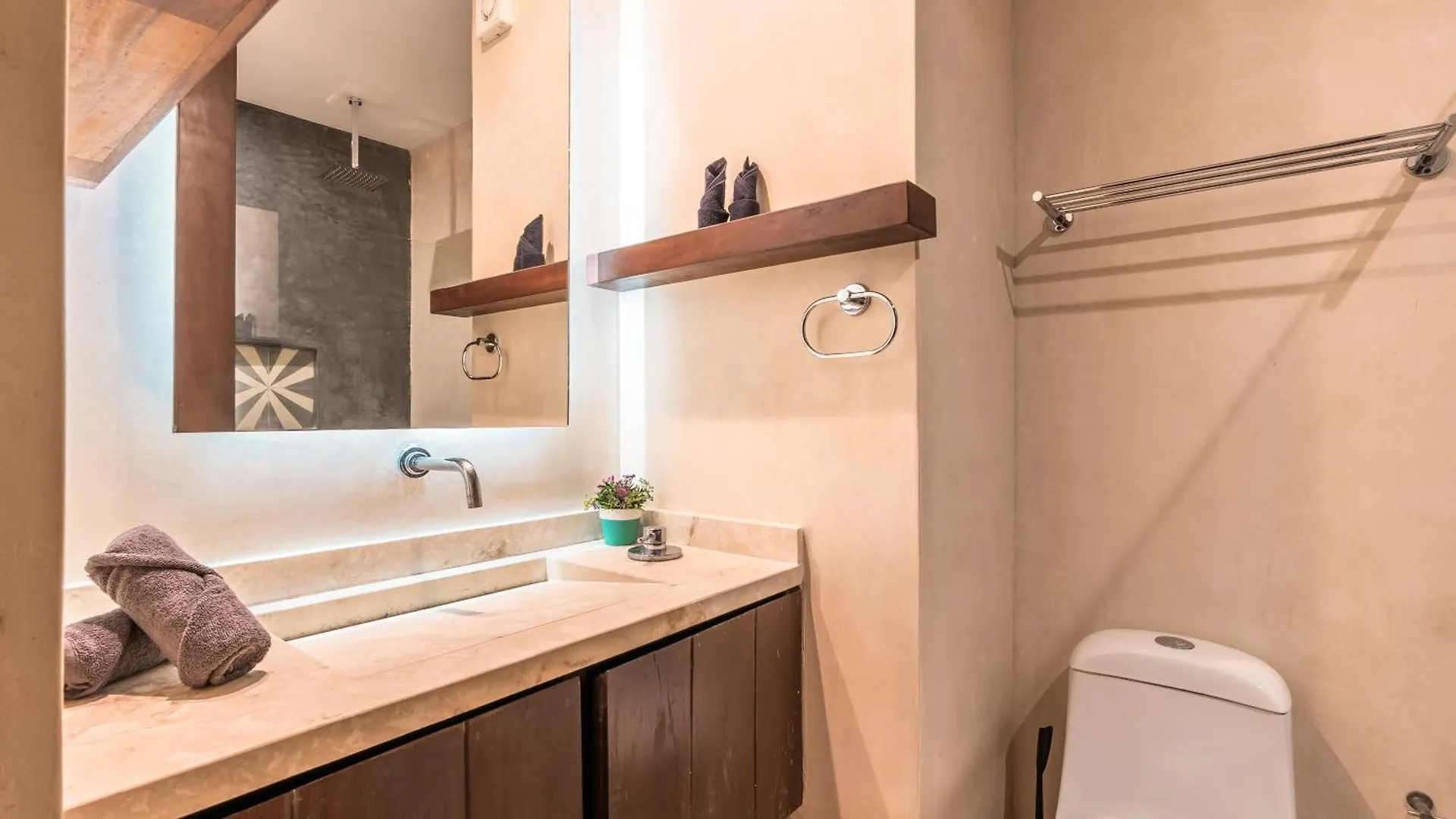 Monet - Free Beach Pass & Bikes & Private Pool & 24Hrs Security Tulum Apartment